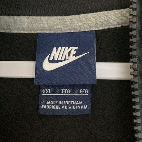 Nike Full Zip Hoodie - Picture 3 of 4